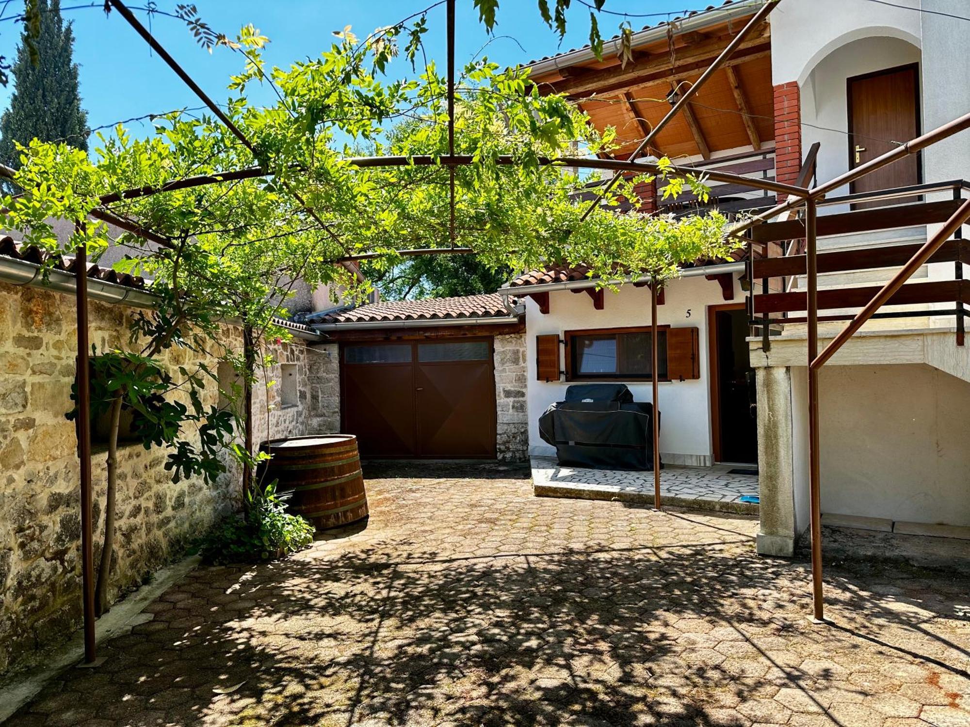 Casa Rustica Apartment Buici  Luaran gambar